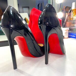 Christian Louboutin Pigalle 120mm Black Patent Leather Pumps – Size 39 (US 9)